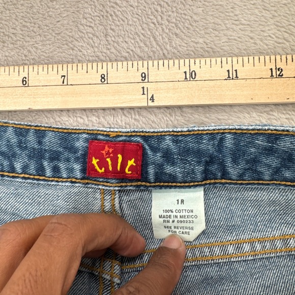 Vintage Y2K Tilt Flared Jean Womens 1 Blue Denim Raw Hem Low Rise Medium Wash - Picture 4 of 9